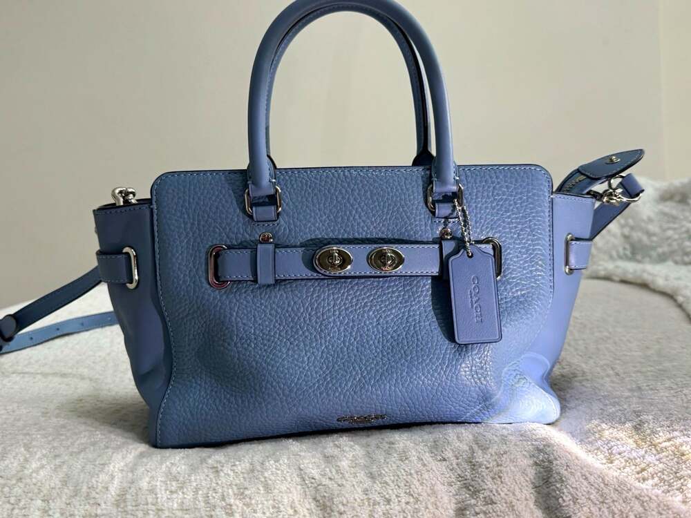 Coach Swagger 27 Carryall Satchel Pebbled Leather Light Blue Cornflower SHW
